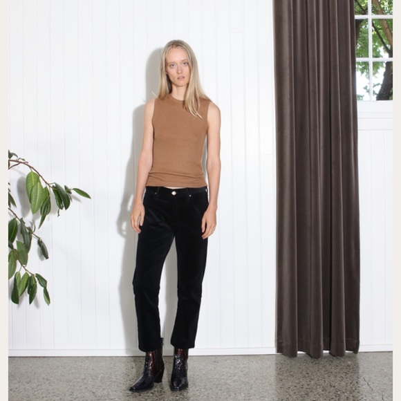 GOLDSIGN LOW SLUNG JEAN - DARKEST Navy - Picture 3 of 6